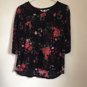 Long sleeve tee